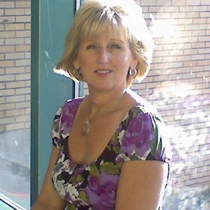 Meet your Posher, Carolyn